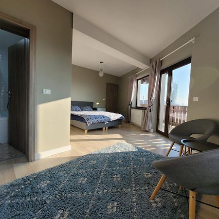 Casa Andreea. Cheerful 4-Bedroom Villa Bod Extérieur photo